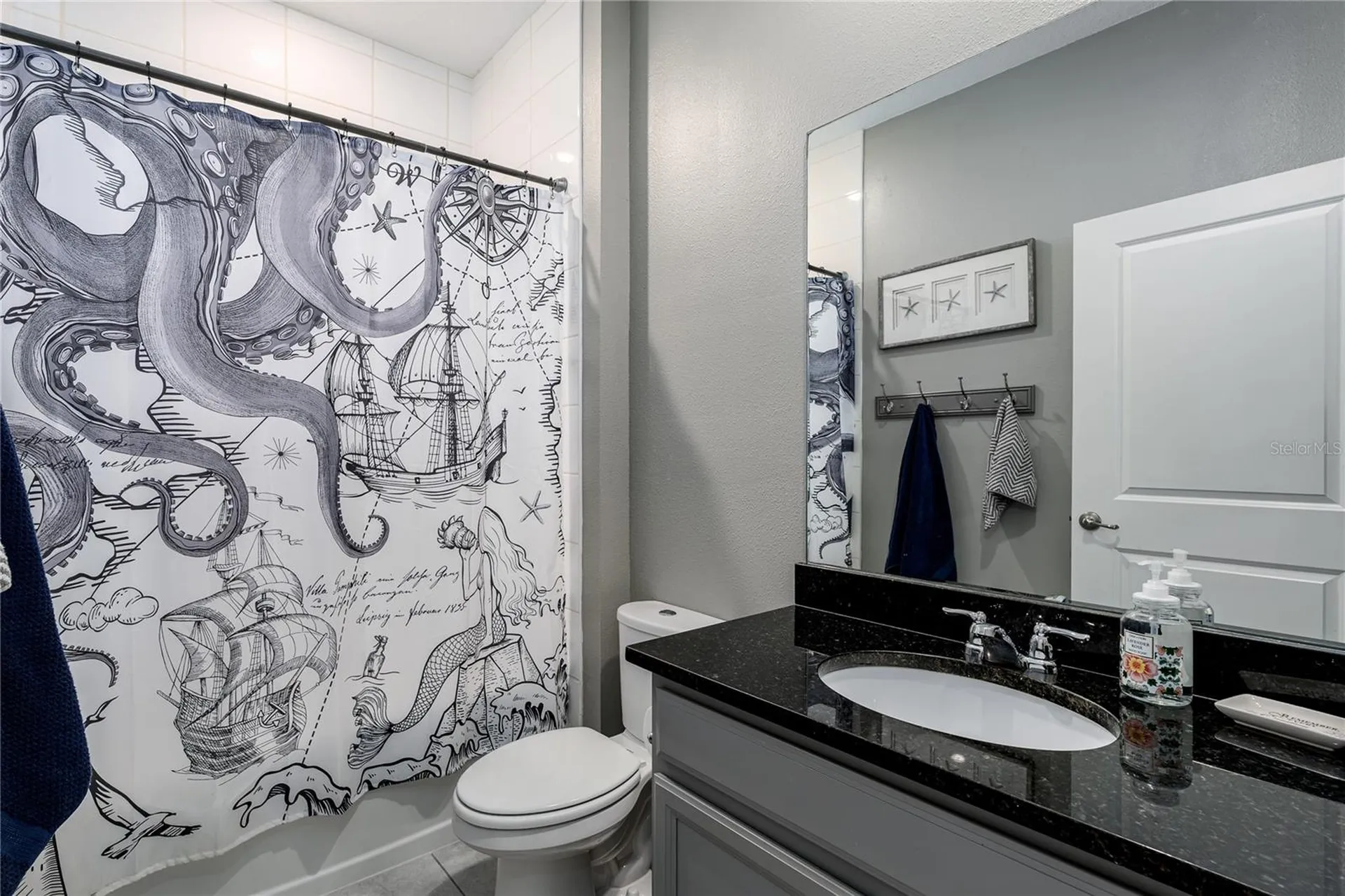 5714 Los Robles Court Palmetto FL 34221
