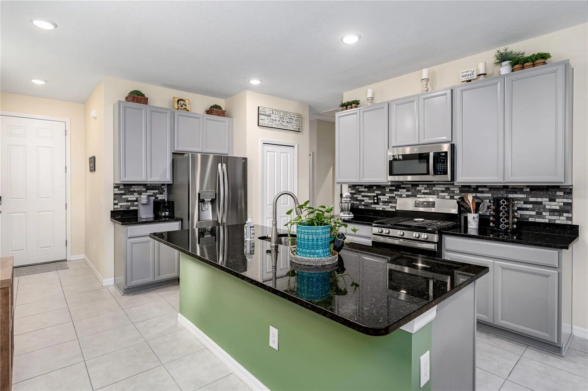 5714 Los Robles Court Palmetto FL 34221