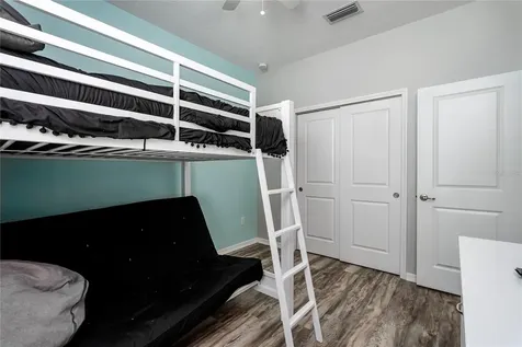 5714 Los Robles Court Palmetto FL 34221