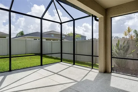 5714 Los Robles Court Palmetto FL 34221
