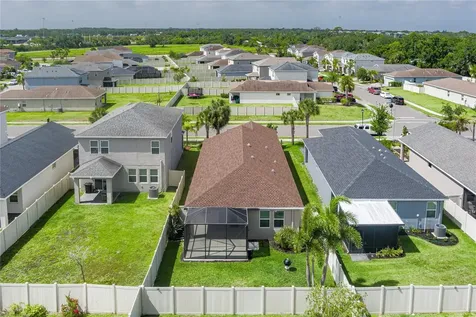 5714 Los Robles Court Palmetto FL 34221