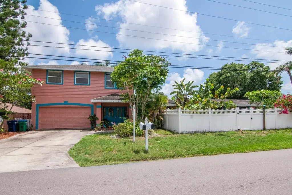 10532 67th Avenue Seminole FL 33772