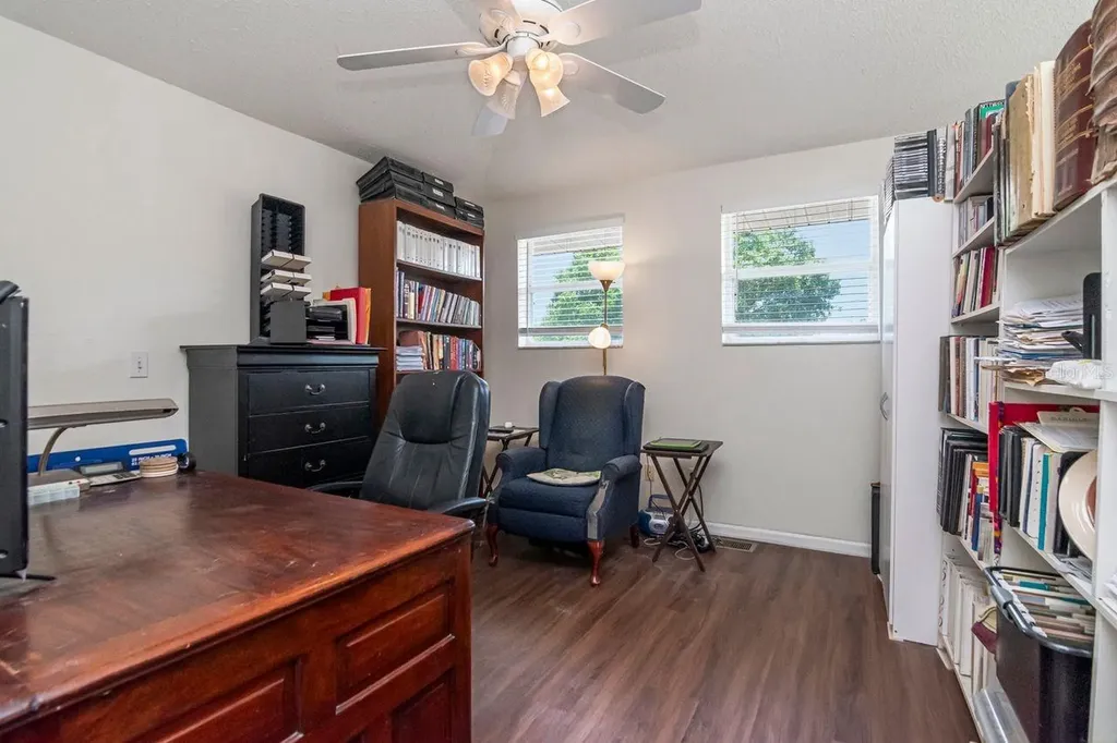 10532 67th Avenue Seminole FL 33772