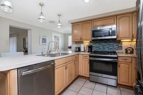 10532 67th Avenue Seminole FL 33772