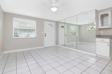 10532 67th Avenue Seminole FL 33772