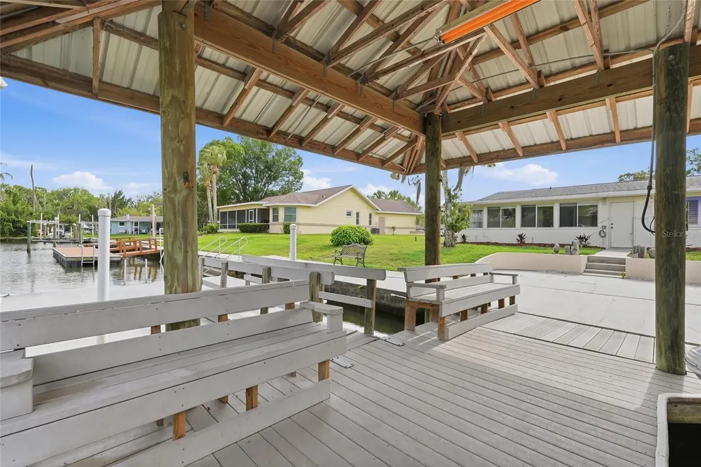 1401 SE Paradise Avenue Crystal River FL 34429