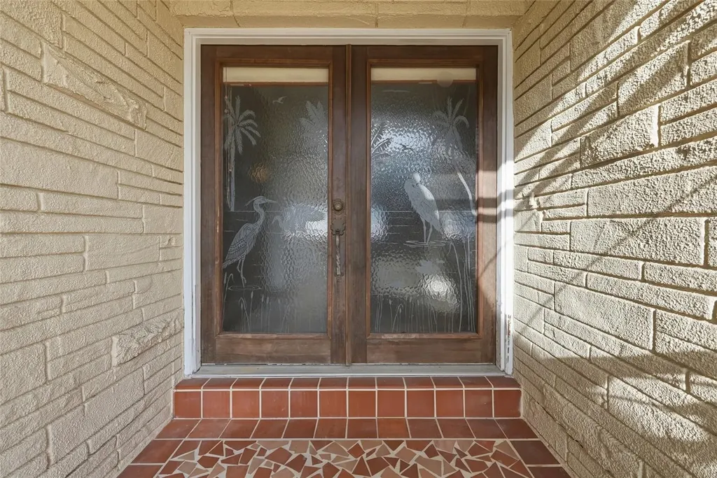 1401 SE Paradise Avenue Crystal River FL 34429