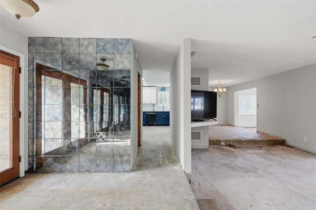 1401 SE Paradise Avenue Crystal River FL 34429