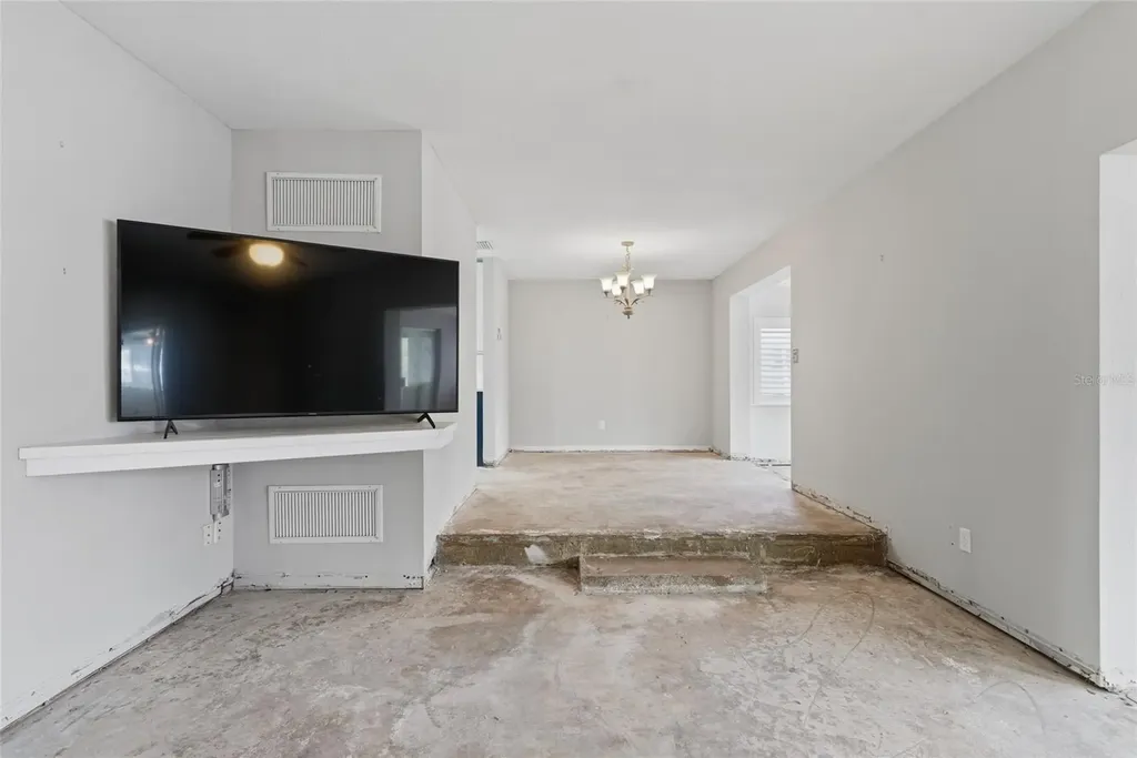 1401 SE Paradise Avenue Crystal River FL 34429