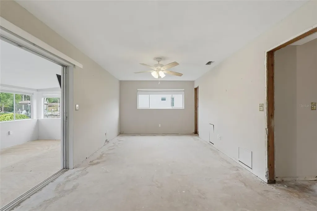 1401 SE Paradise Avenue Crystal River FL 34429