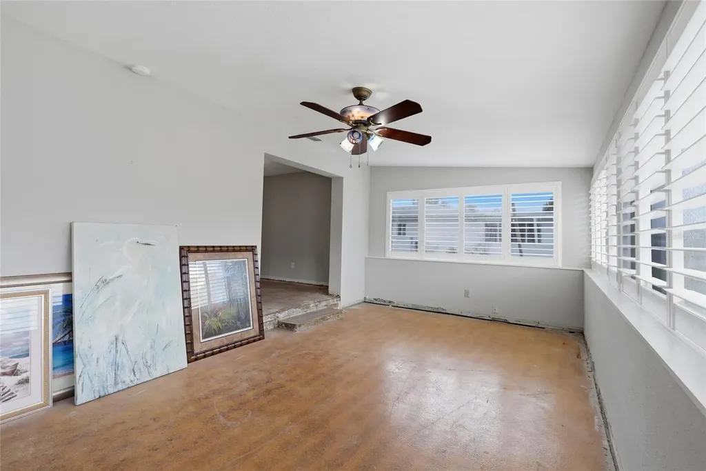 1401 SE Paradise Avenue Crystal River FL 34429