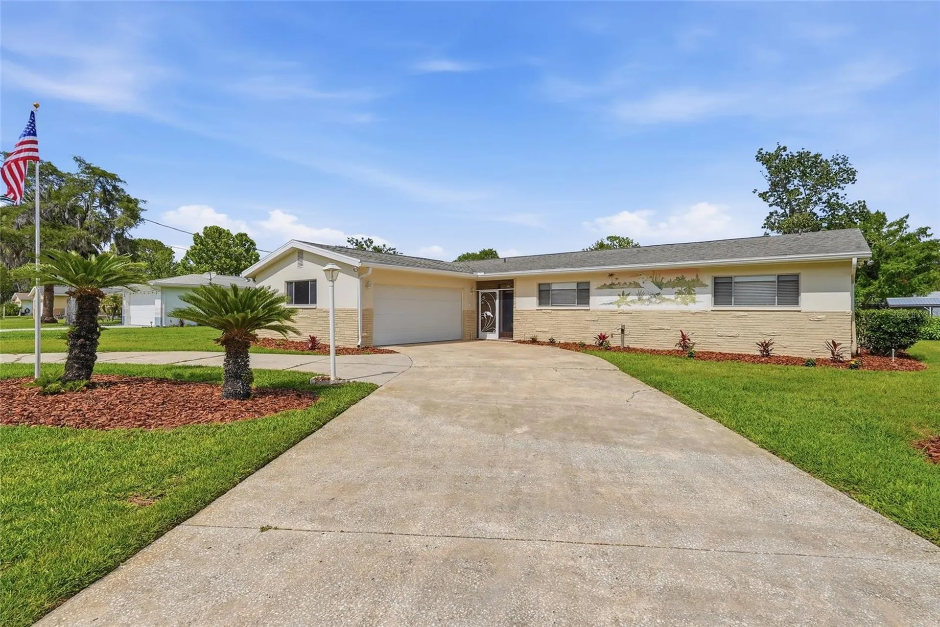 1401 SE Paradise Avenue Crystal River FL 34429