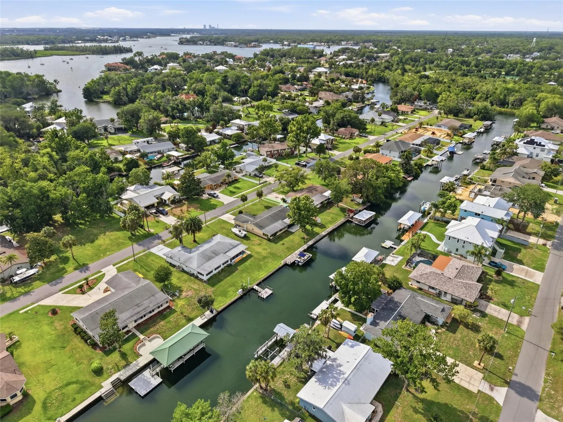 1401 SE Paradise Avenue Crystal River FL 34429