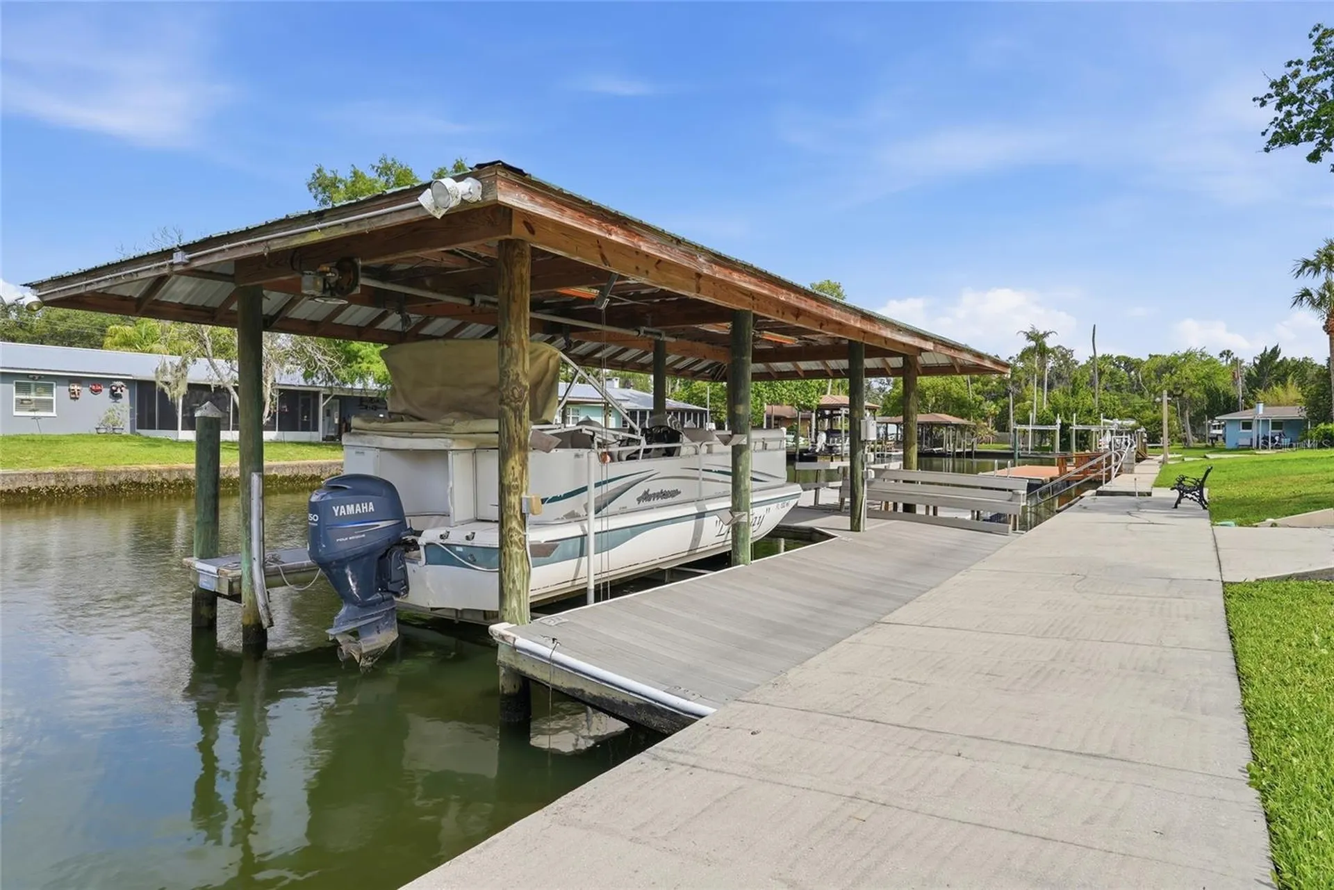 1401 SE Paradise Avenue Crystal River FL 34429