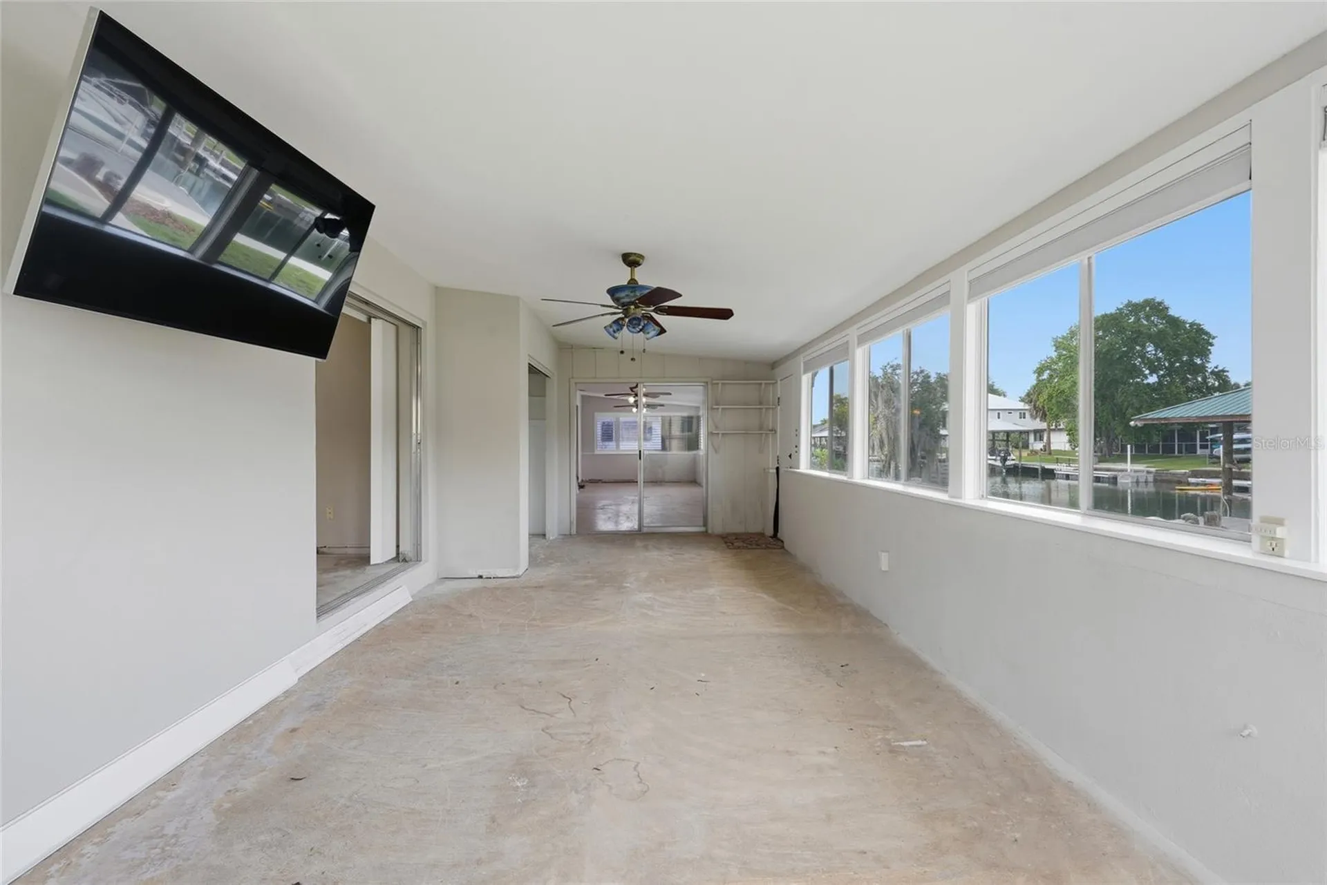 1401 SE Paradise Avenue Crystal River FL 34429