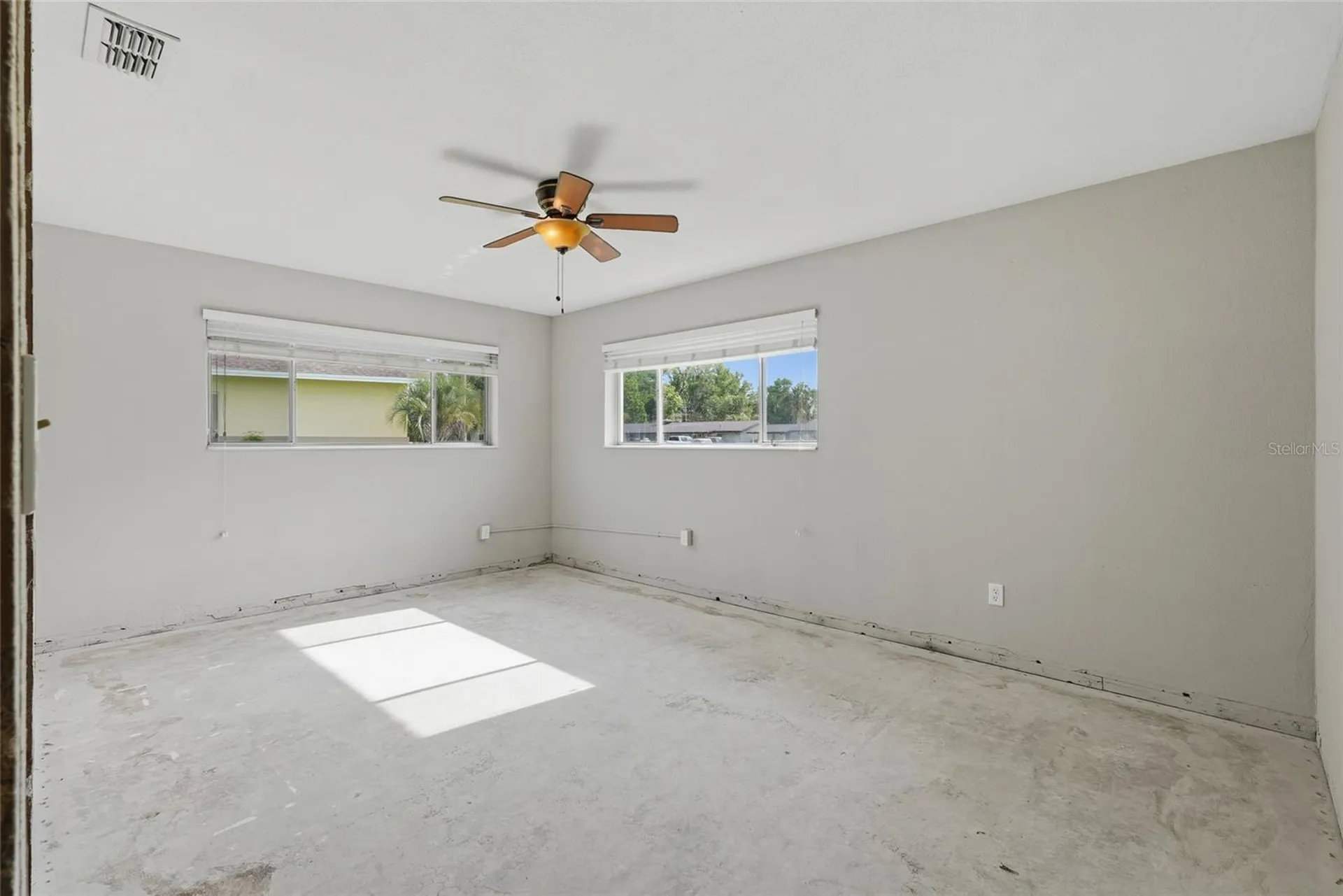 1401 SE Paradise Avenue Crystal River FL 34429