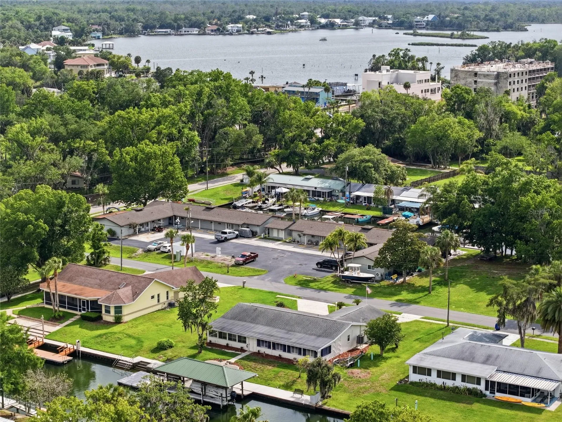 1401 SE Paradise Avenue Crystal River FL 34429