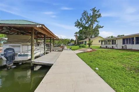 1401 SE Paradise Avenue Crystal River FL 34429
