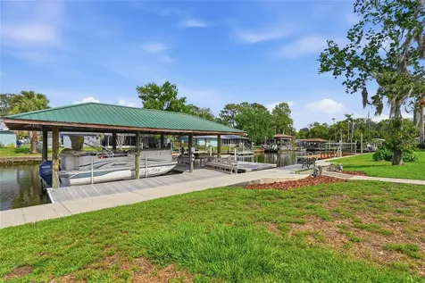 1401 SE Paradise Avenue Crystal River FL 34429