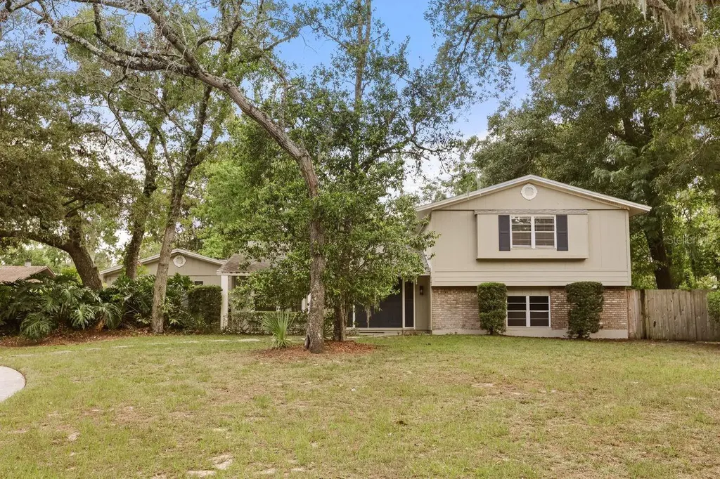 200 Crooked Oak Court Longwood FL 32779