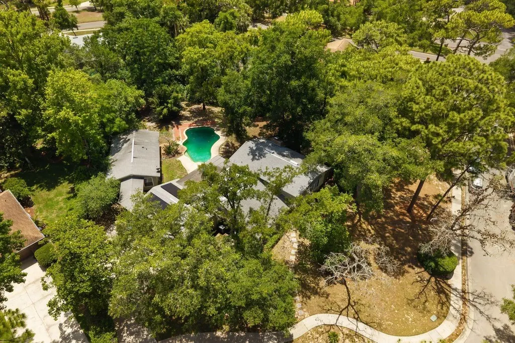 200 Crooked Oak Court Longwood FL 32779