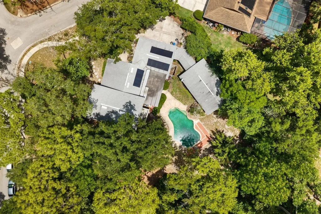 200 Crooked Oak Court Longwood FL 32779