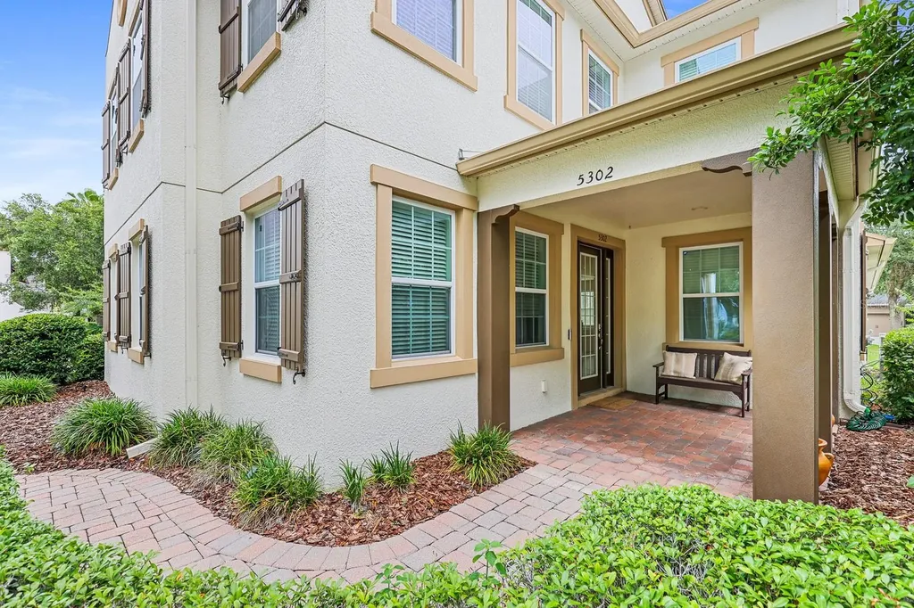 5302 Fishhawk Ridge Drive Lithia FL 33547