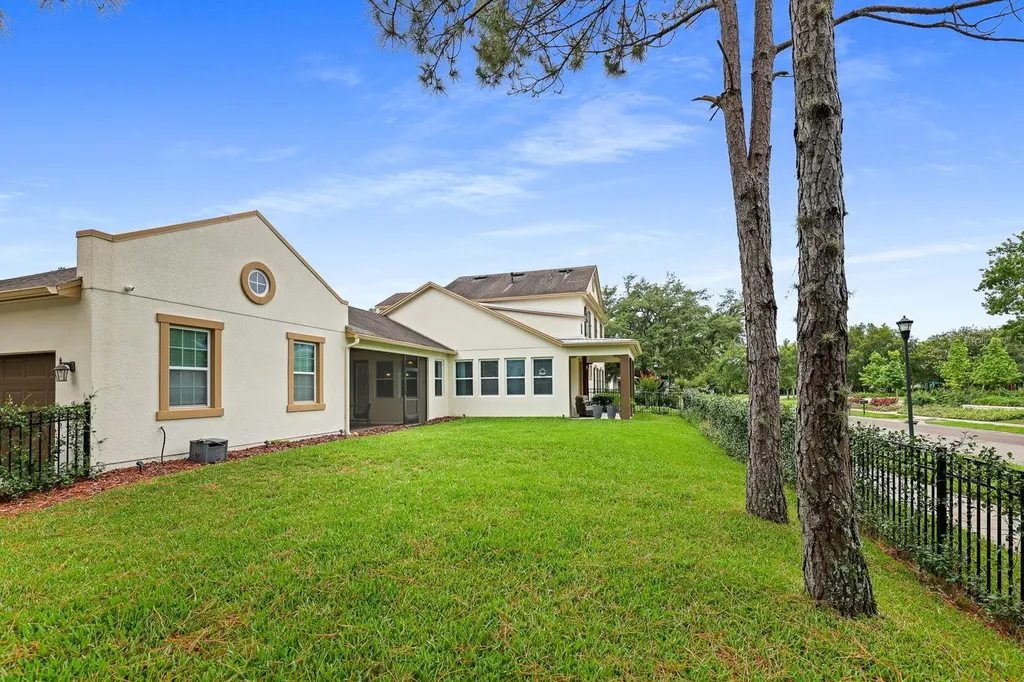 5302 Fishhawk Ridge Drive Lithia FL 33547