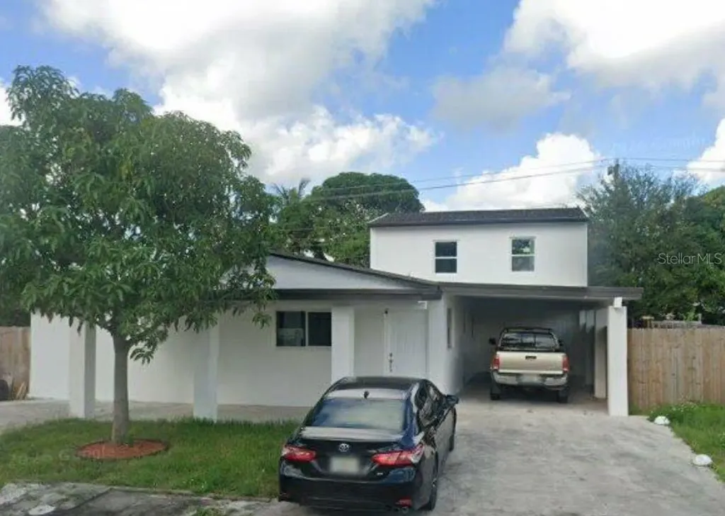 20720 NW 34 Avenue Miami Gardens FL 33056