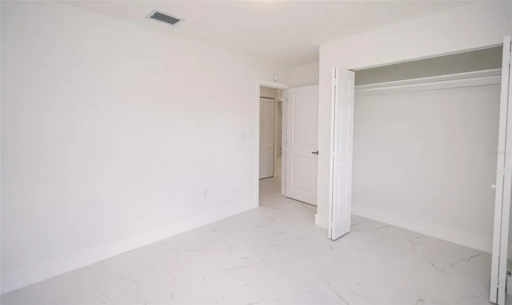 20720 NW 34 Avenue Miami Gardens FL 33056