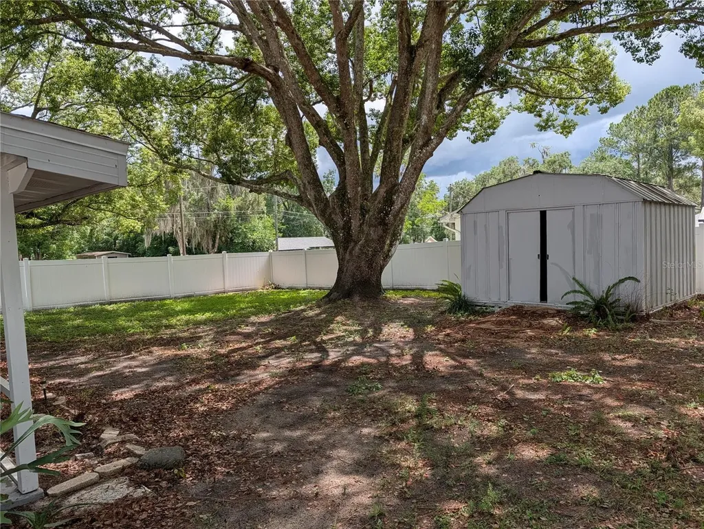 11240 SE 53rd Court Belleview FL 34420