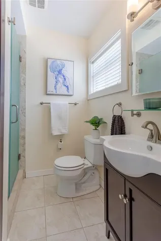 1327 Roscomare Avenue Orlando FL 32806