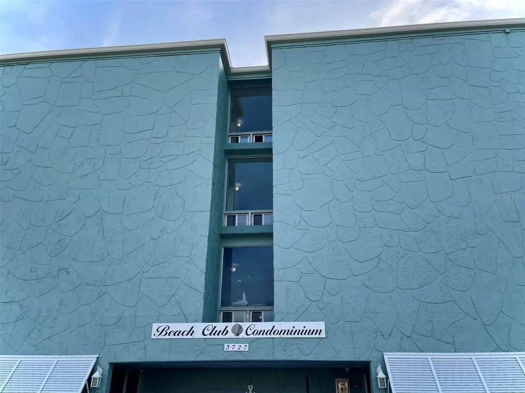 3727 S Atlantic Avenue Daytona Beach FL 32118