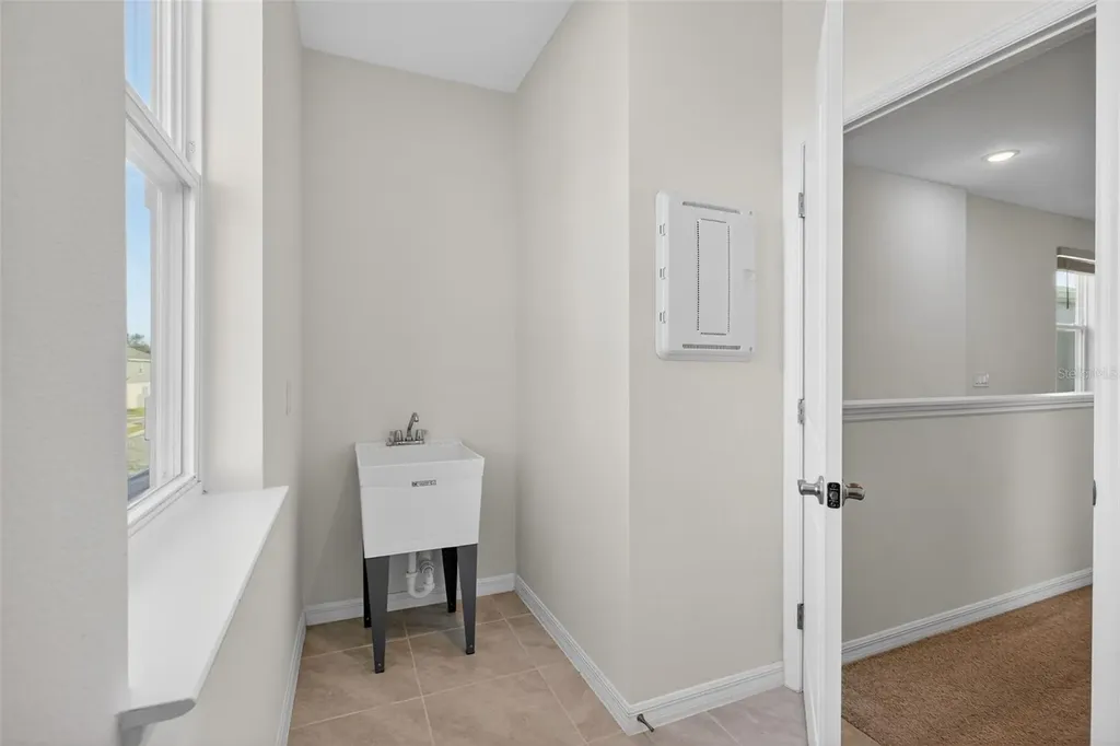 810 Middleton Street Debary FL 32713