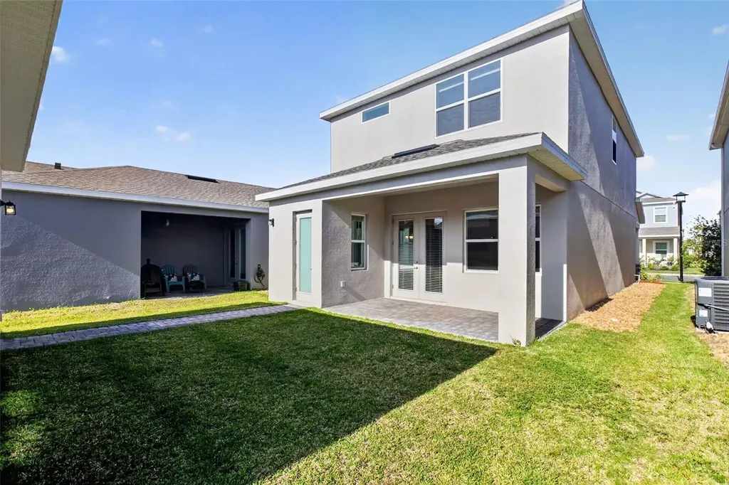 810 Middleton Street Debary FL 32713