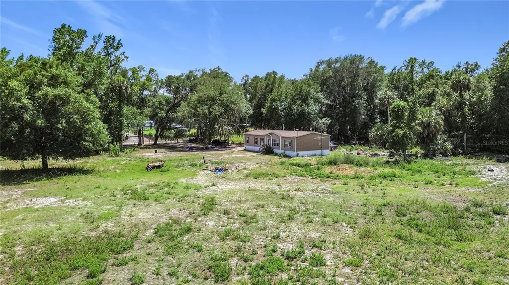 1689 NE 189th Lane Citra FL 32113