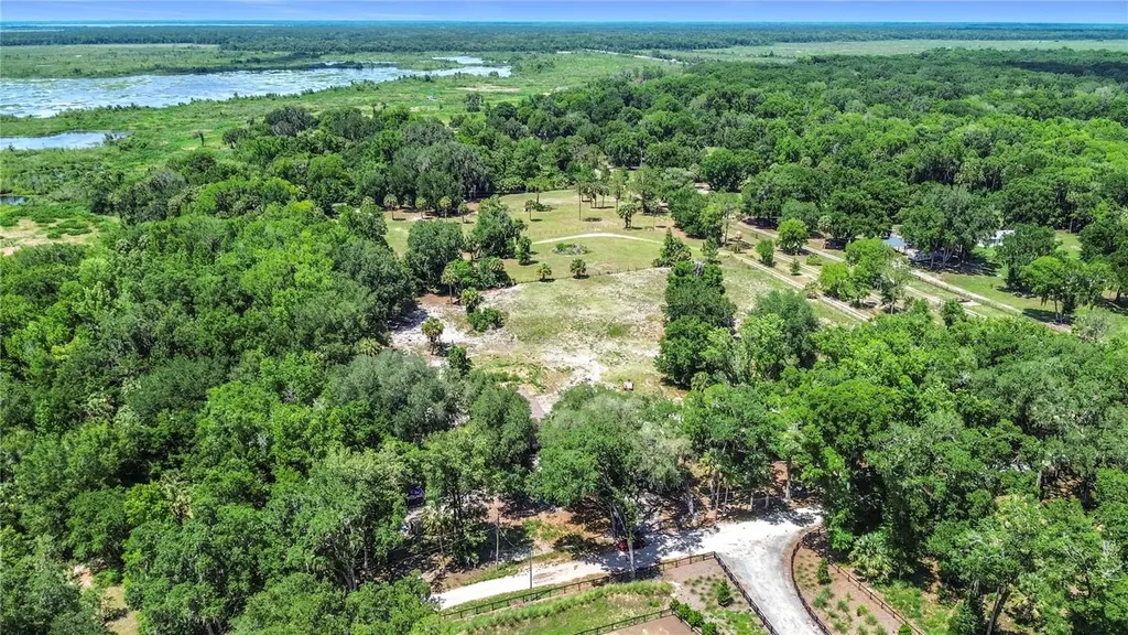 1689 NE 189th Lane Citra FL 32113