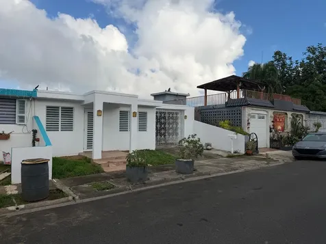Urb Villa Guadalupe Calle 18 Caguas PR 00725