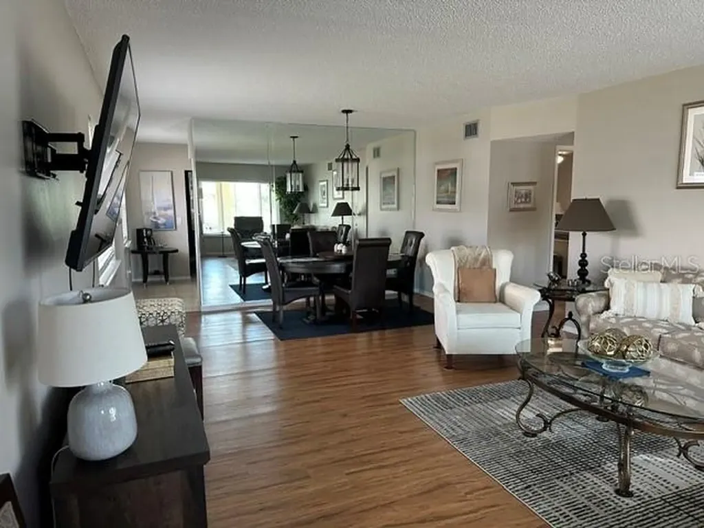 2405 Franciscan Drive Clearwater FL 33763