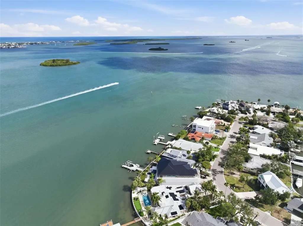 1832 Venetian Point Drive Clearwater FL 33755