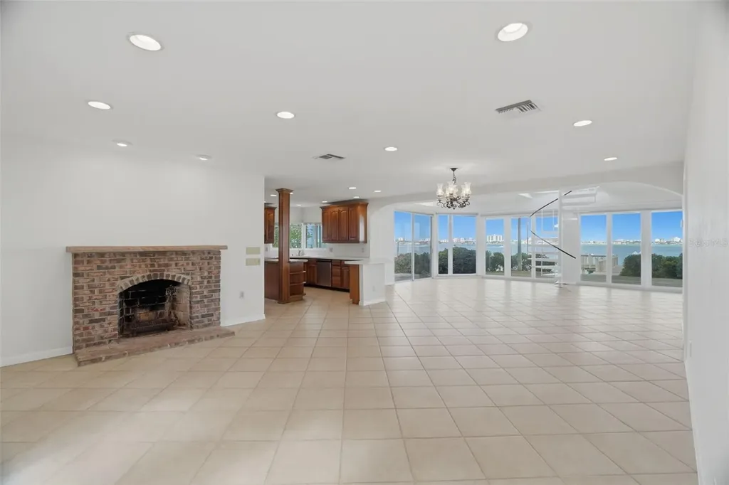 1832 Venetian Point Drive Clearwater FL 33755