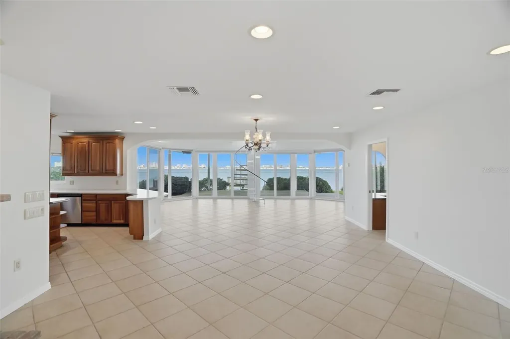 1832 Venetian Point Drive Clearwater FL 33755
