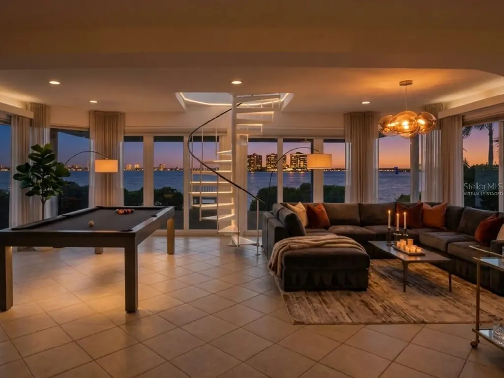 1832 Venetian Point Drive Clearwater FL 33755