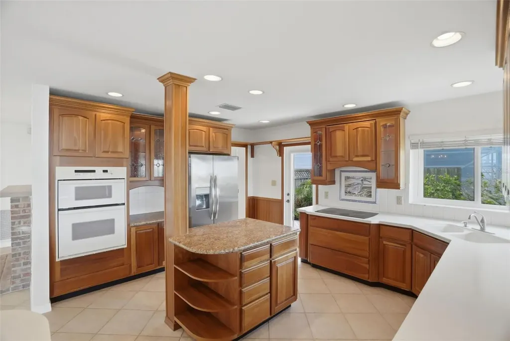 1832 Venetian Point Drive Clearwater FL 33755