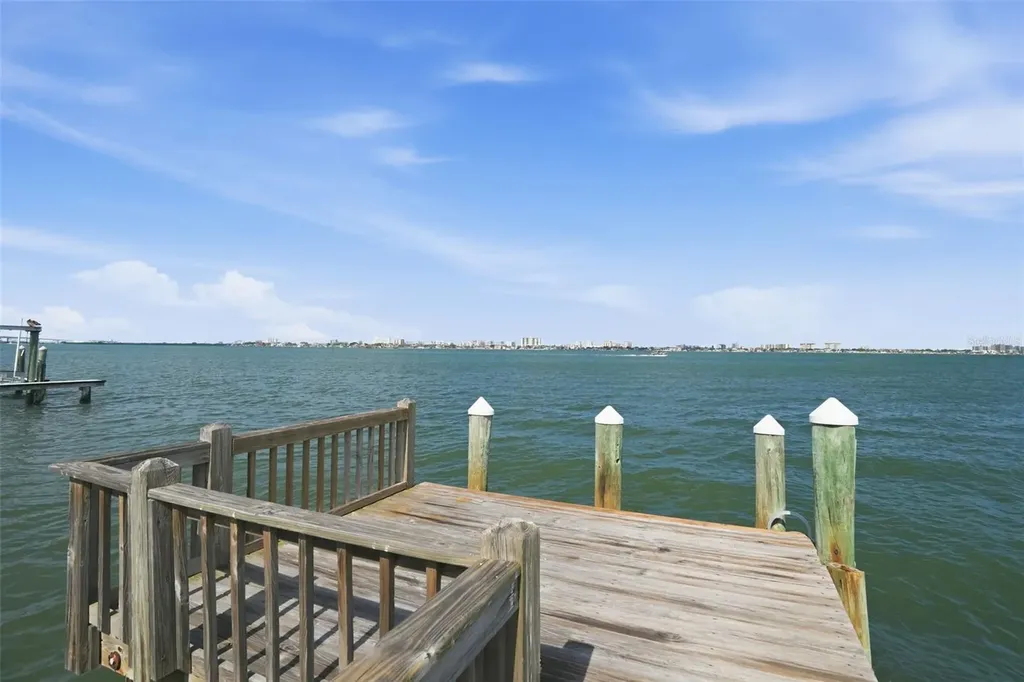 1832 Venetian Point Drive Clearwater FL 33755
