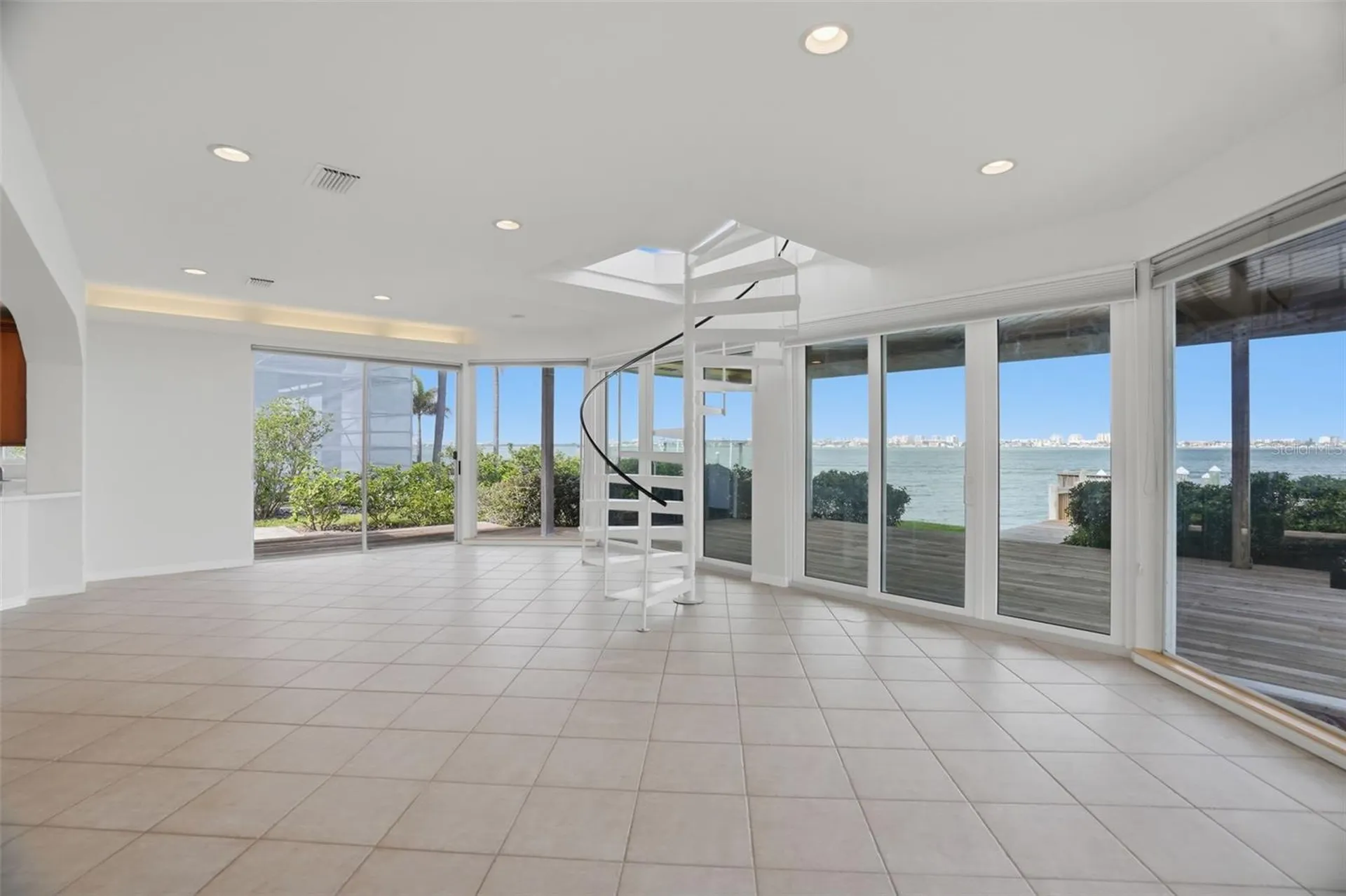 1832 Venetian Point Drive Clearwater FL 33755