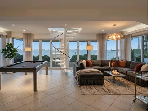 1832 Venetian Point Drive Clearwater FL 33755