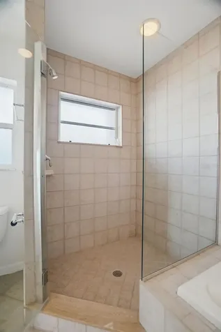 1832 Venetian Point Drive Clearwater FL 33755