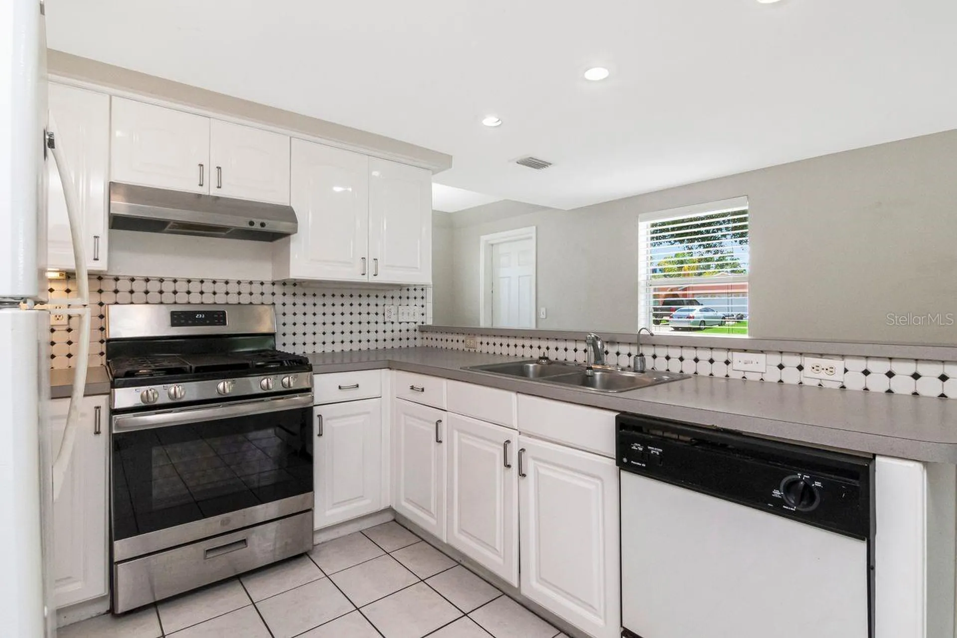 10532 67th Avenue Seminole FL 33772