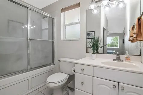 10532 67th Avenue Seminole FL 33772